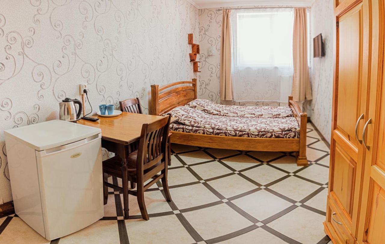 Samarianka Hotel Коломыя Экстерьер фото