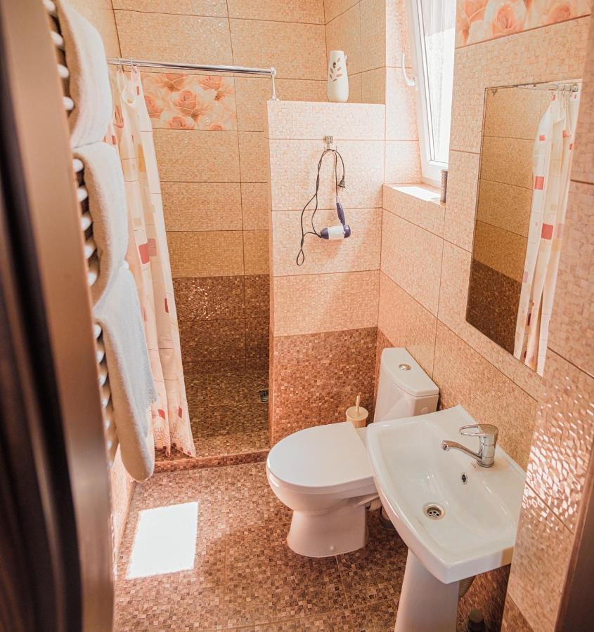 Samarianka Hotel Коломыя Экстерьер фото