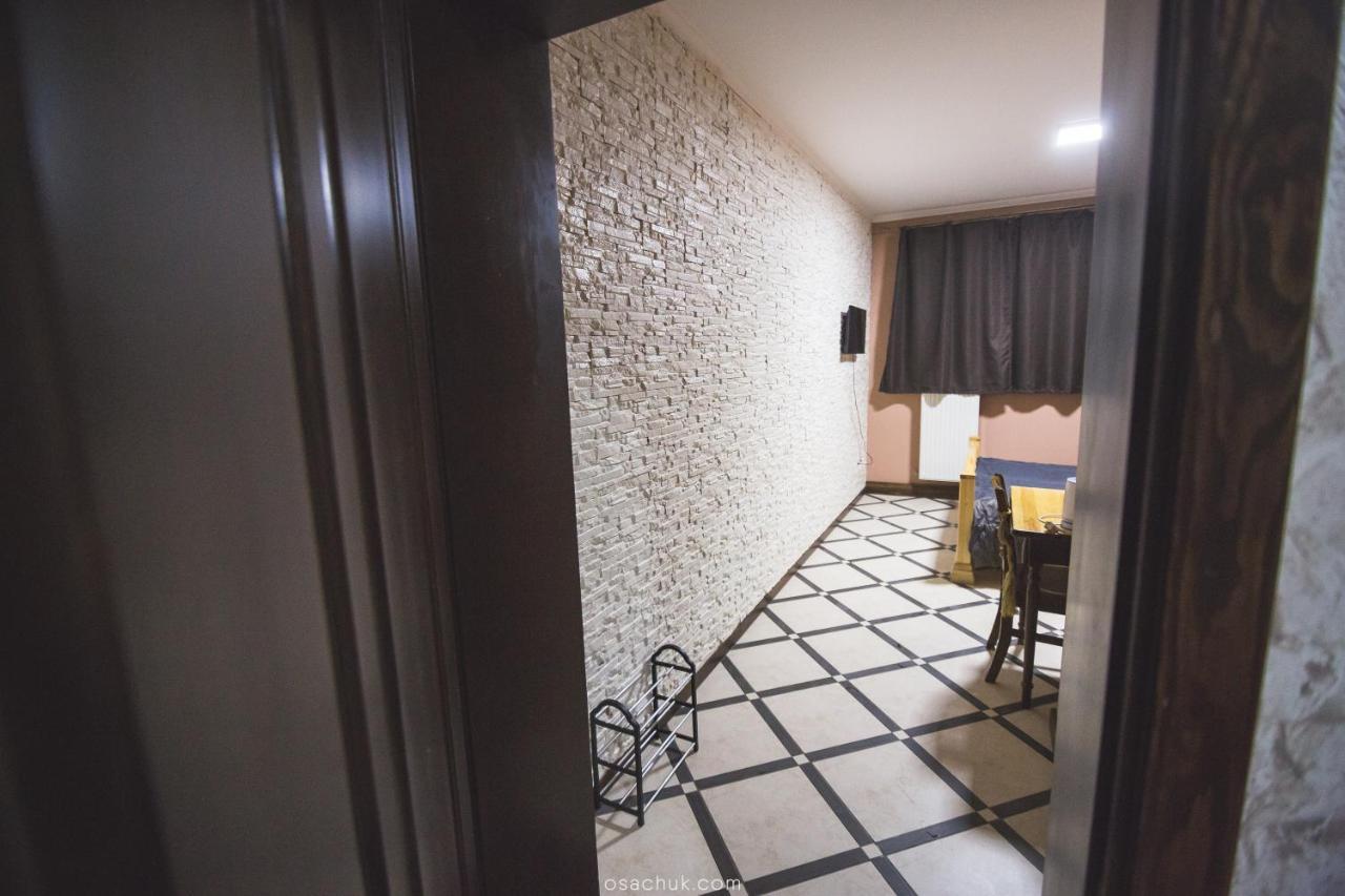 Samarianka Hotel Коломыя Экстерьер фото