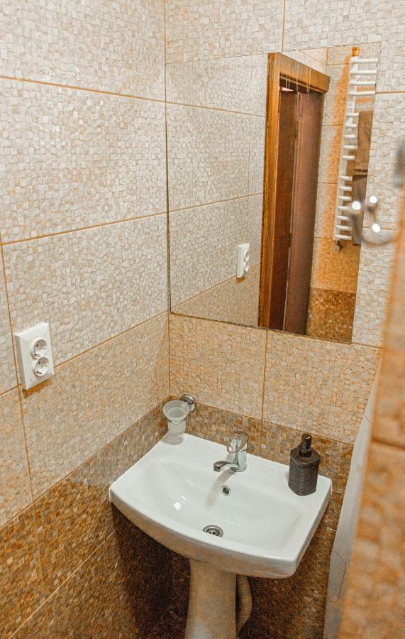 Samarianka Hotel Коломыя Экстерьер фото